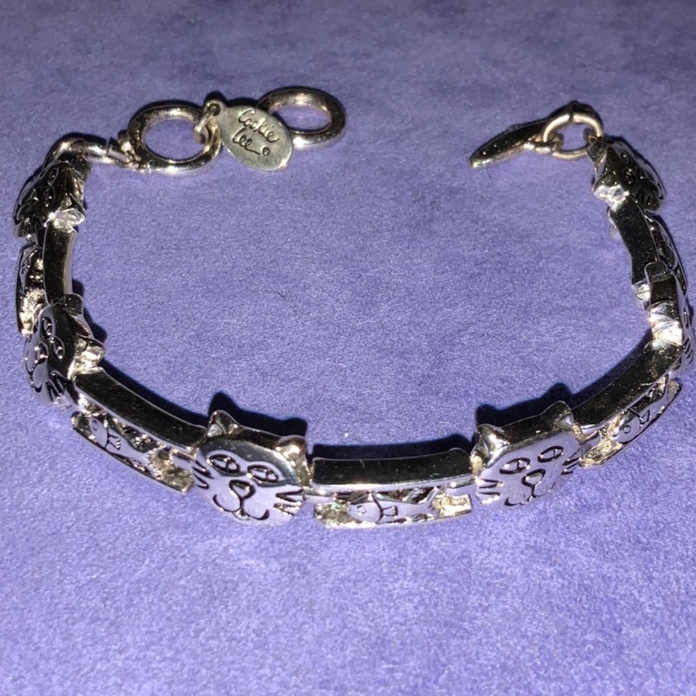 Cookie Lee Silver Tone Cat Fish Link Tennis Bracelet Retired Adjustable